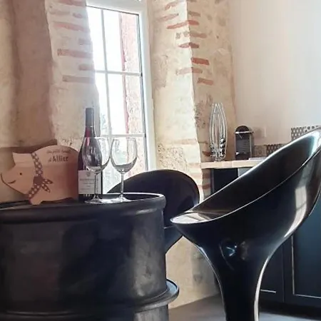 Maison 19eme Renovee Avec Terrasse Et Bornes De Recharge - Fr-1-489-406 Holiday home